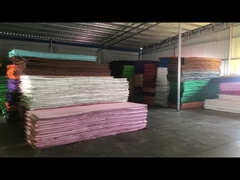 hojas de la espuma de Eva