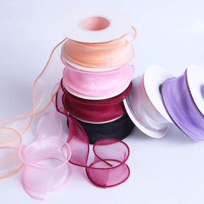 Un buen precio. Cinta de satén de empaquetado de la flor material de Gauze Ribbon DIY de la cinta de la espina de pescado en línea