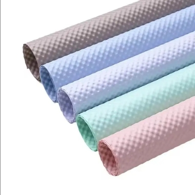Un buen precio. 2024 Venta caliente de papel de envoltura de ramos 3D en relieve Florista de suministros de papel de envoltura impermeable para flores frescas mayorista en línea