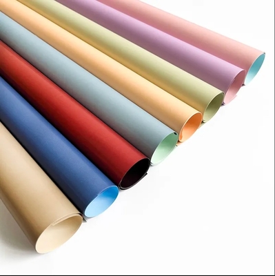 Un buen precio. 2024 Venta en caliente Papel de Ouya Coreano a prueba de agua Papel de flor Boutique Papel de envoltura Papel de florista Papel para flores frescas Mayorista en línea