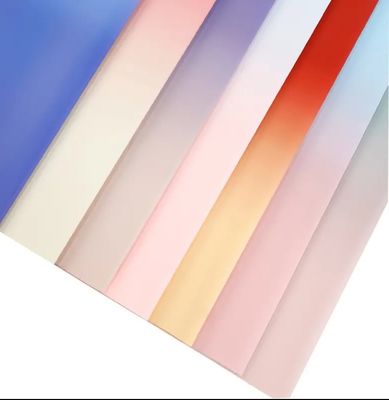 comprar Papel de envoltura de flores para regalos de dos lados Gloriosa juventud graduada de colores Papel de envoltura de ramos Materiales de embalaje Fabricación en línea