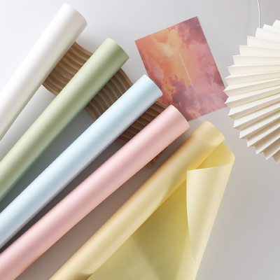 Un buen precio. Nueva colección de papel artesanal de color sólido de Phoenix Envase Kraft de trabajo pesado con resistencia a la tracción superior para arreglos florales de boda en línea