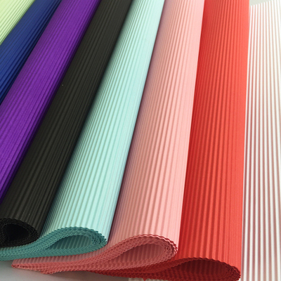 Un buen precio. Papel de envoltura de flores de color sólido 60*30*3 cm Tamaño para embalaje de ramos en línea