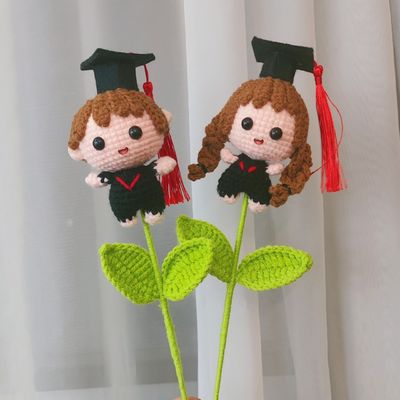 comprar Ramos de flores de temporada de graduación hechos a mano con niños niñas y motivos de animales en pila de tejidos Fabricación en línea