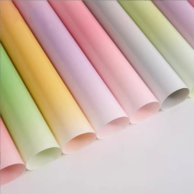 comprar Caramelos de color gradiente, plástico resistente al agua de vidrio, papel de envoltura de flores, material de embalaje de ramos, suministros de floristería, entrega directa de fábrica online manufacture