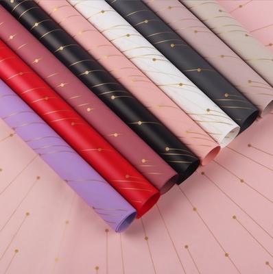 Un buen precio. El punto de partida de Milan Paper Love: papel de envoltura de flores de alta gama en relieve dorado, papel de ramo, papel de regalo de plástico impermeable, papel de regalo hecho a mano en línea