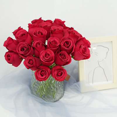 comprar Venta al por mayor de rosas simuladas de 7 cabezas, rosas imperiales ramos de rosas portátiles para decoración del hogar, hotel, boda y auditorio Fabricación en línea