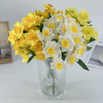 comprar Un montón de verdaderas flores de narciso para una sala de estar fresca y limpia y decoración de la mesa de comedor, arte floral artificial, flores de seda y flores artificiales Fabricación en línea