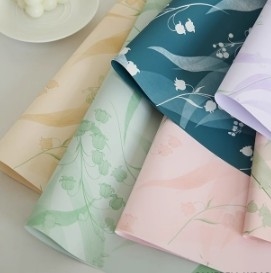 comprar Papel de embalaje de flores de color campana azul impermeable online manufacture