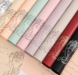 Un buen precio. Papel de embalaje floral impermeable romántico francés en línea