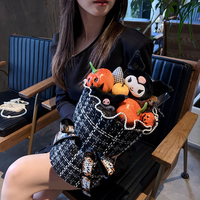 comprar Un regalo de cumpleaños para una niña, un ramo de muñecas de calabaza al estilo de Kuromi Little Champs online manufacture