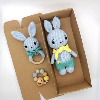 comprar 100% hecho a mano de ganchillo conejito de juguete muñecas Amigurumi animales de ganchillo conejito de peluche juguete para la dentición del bebé Fabricación en línea