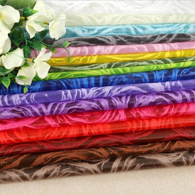Un buen precio. Papel de regalo personalizado de papel Kraft mate de 90 pies cuadrados a prueba de agua en línea