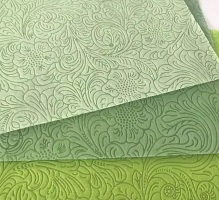 Un buen precio. Papel de envoltura de flores en relieve no tejido, rollos de papel de envoltura de flores de polipropileno, tejido no tejido en línea