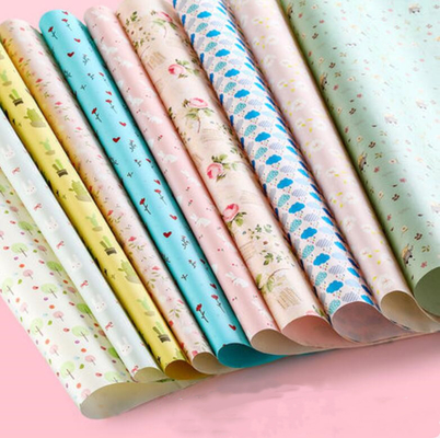 Un buen precio. 52cm*72cm Rollo de papel de envoltura de regalo OEM/ODM Embalaje en hoja de embalaje en línea