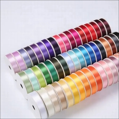 Un buen precio. Polyester Decoración cinta de regalo satinado 10mm 100mm rollo personalizado para el embalaje de Navidad en línea