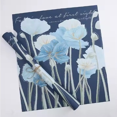 Un buen precio. Papel de envoltura floral a medida impermeable para ramos de estilo coreano pintura de flores de pulpa mixta en línea
