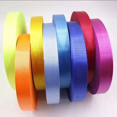 Un buen precio. Cinturón de herringbone de nylon tejido a medida de alta tenacidad para embalaje de regalo 30X30X30 cm en línea