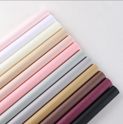 Buen precio Papel de envoltura de flores al estilo coreano para embalaje de flores frescas impermeable Papel de tejido en línea