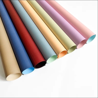 Un buen precio. 2024 Venta al por mayor Ouya Boutique Florista Papel de envoltura impermeable Papel de envoltura de flores Papel de envoltura coreano Papel coreano Embalaje en línea