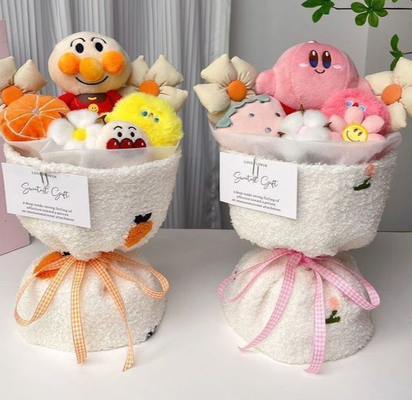 Un buen precio. Variedad de muñecas Adorable peluche de juguete de flores Bouquet de regalo en colores llamativos en línea