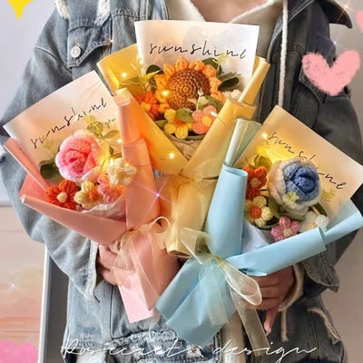Un buen precio. Regalos creativos para el Día de San Valentín y el Día de los Maestros rosas ramos de flores de lana girasol flores tejidas productos terminados hechos a mano como regalos de cumpleaños en línea