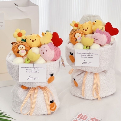 Un buen precio. Regalos únicos para el Día de los Niños Bouquets de flores de muñecas de peluche con adorable osocito y variedad de flores en línea