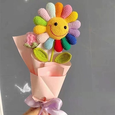 Un buen precio. Colores de pila de tejidos de punto Ramos de girasol Flores eternas Arco iris Girasoles artificiales Arreglo floral de hilos DIY en línea