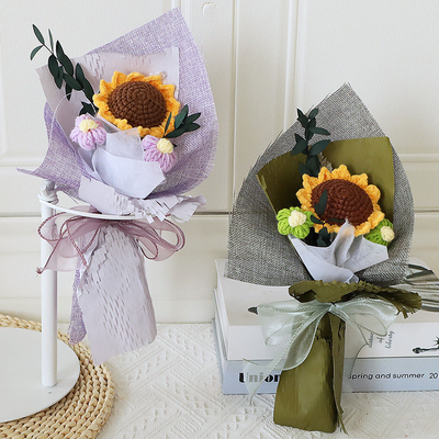 Un buen precio. Flores Variedad Bouquet Tricotado a mano de lana perfecto regalo para cumpleaños o graduación de las niñas en línea