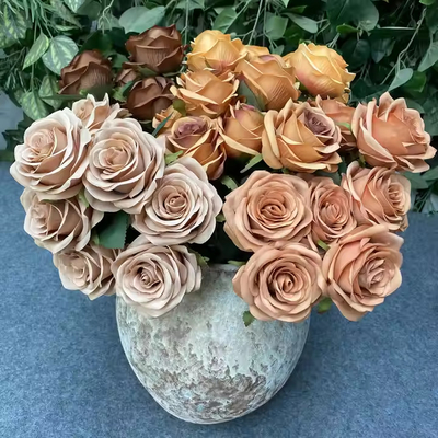 Un buen precio. Bouquet de rosas simuladas de 9 flores con ramas artificiales de rosas para decoración de bodas y accesorios fotográficos en línea