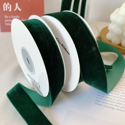 Un buen precio. Tinta de terciopelo verde de terciopelo tejido de un solo lado cinta de terciopelo cinta de seda hecha a mano bricolaje de arco ramo embalaje regalo en línea
