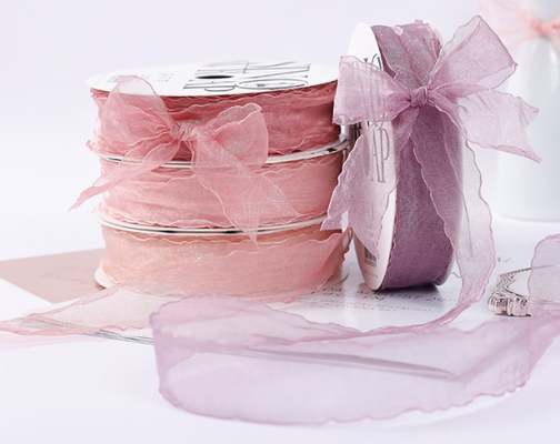 Un buen precio. Ropa de flores, cinturón de gasa súper dulce, color sólido, gasa de nieve ondulada, cinta de seda bordada, flores frescas, regalos, arcos, fabricantes, venta al por mayor en línea