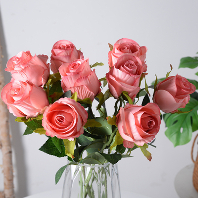 Un buen precio. Artículos de decoración de la sala de estar y accesorios fotográficos para bodas de rosas simulados en línea