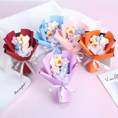 Un buen precio. Fin de la Madre de San Valentín Bouquet de Crochet Creativas Flores Artificiales de punto Bouquet Puff para uso floral en línea