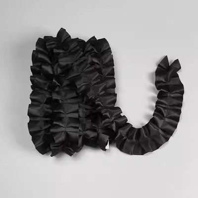 Un buen precio. Lado de la falda de la torta pequeño fragante del viento ramo de flores envasado ramo de flores frescas envasado borde de la falda blanca cinta arrugada material DIY en línea