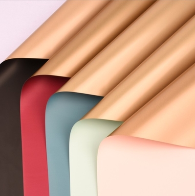 Un buen precio. Ventas directas de fábrica de la serie de lujo ligero papel dorado de doble cara materiales florales, papel de envoltura de bouquet de estilo coreano, papel de envoltura de floristería en línea