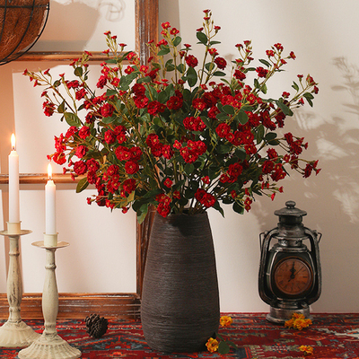 Flor de rosa simulada Frontera transversal con varias cabezas Flor simulada Bouquet artificial Decoración de bodas Falsos adornos de flores de mano