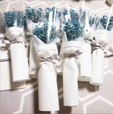 Un buen precio. Embalaje de un solo ramo, papel de embalaje único para el Día de la Mujer, papel de embalaje único para el Día de los Maestros, envoltura de flores al estilo coreano en línea