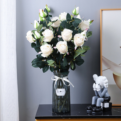 Un buen precio. Bouquet real, sala de estar, armario de televisión, jarrón decorativo, conjunto de arreglos florales, decoración floral simulada, rosa hidratante búlgara en línea