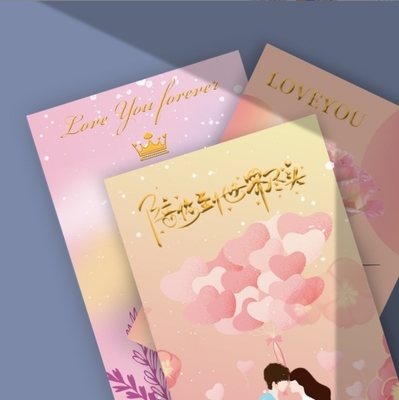 Un buen precio. Papel de envoltura de flores para el Día de la Mujer, materiales para tiendas de flores, material de embalaje y suministros para rosas en forma de corazón en línea
