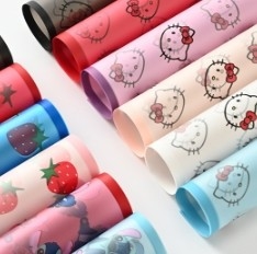 Un buen precio. Día Internacional del Niño Margen Mágico Fresa Hansu Papel a prueba de agua Dulce Flor Flor Papel de envoltura en línea