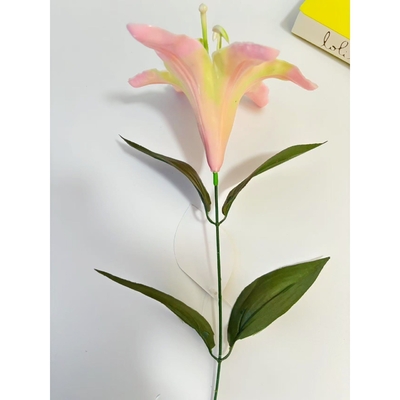 Un buen precio. Simulación de flores de lirio decoración de la mesa de comedor para el hogar ramo falso flores de boda fotografía de boda accesorios en línea