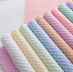 Un buen precio. Papel de embalaje floral tridimensional con papel especial y envío de 30-45 días en línea