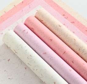Un buen precio. Papel de arte de pétalos Texturas de flores Papel de embalaje de flores en línea