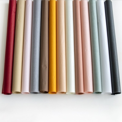 Papel de regalo floral de muchos colores, opciones de algodón perlado y nacarado. Tiempo de envío: 30-45 días.