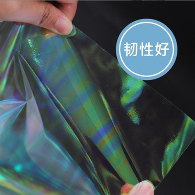 En general, películas impermeables de arco iris, papel de vidrio transparente, papel de flores, papel láser, materiales de papel para envasar los ramos de flores
