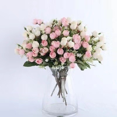 Un buen precio. Construcir botones artificiales de rosas para decoración de bodas en casa y ramos falsos en línea