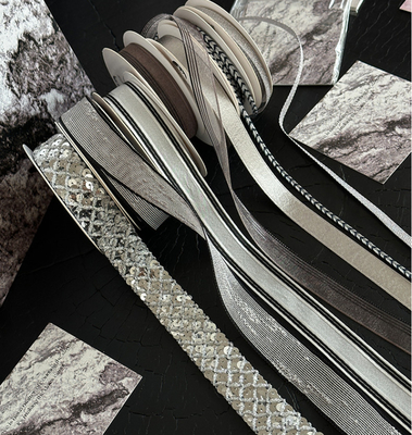 Qixi Serie Negra de Plata de la cinta del ramo de flores de 1,6 cm de poliéster perfecto para DIY materiales florales hechos a mano