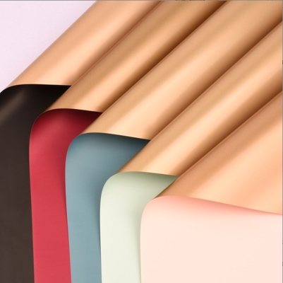 Un buen precio. Ventas directas de fábrica de la serie de lujo ligero papel dorado de doble cara materiales florales, papel de envoltura de bouquet de estilo coreano, papel de envoltura de floristería en línea