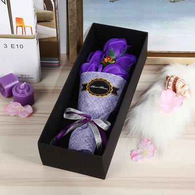 Un buen precio. Sapo de flores artificiales creativo de venta caliente, ramo de 5 rosas, regalo de cumpleaños de novia fábrica de ventas directas y mayorista en línea